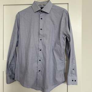 Nordstrom Men's Button-Up Shirt Long sleeve Non Iron 15.5 32-33 Blue Diamond